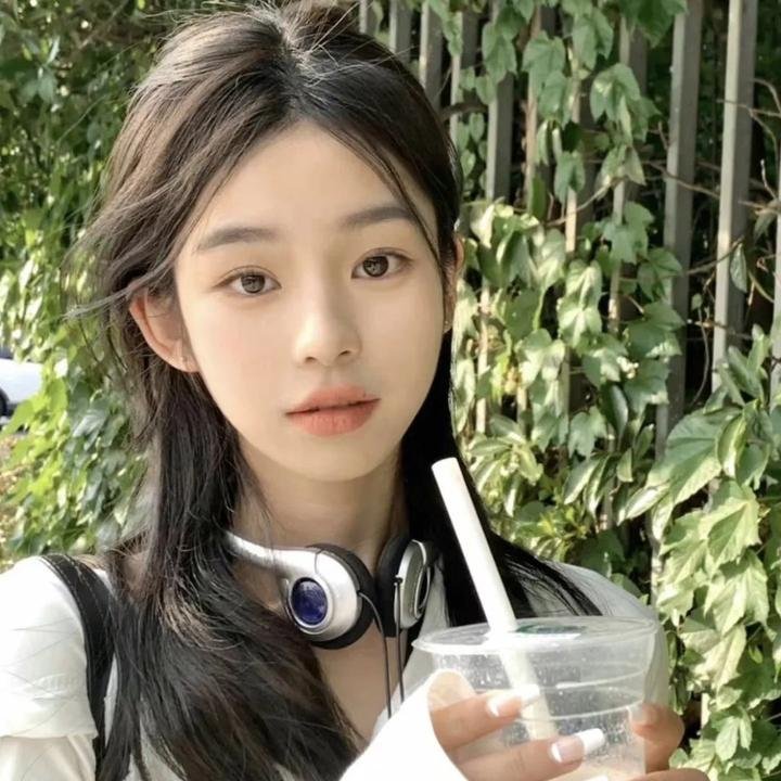 月亮湾的笑声